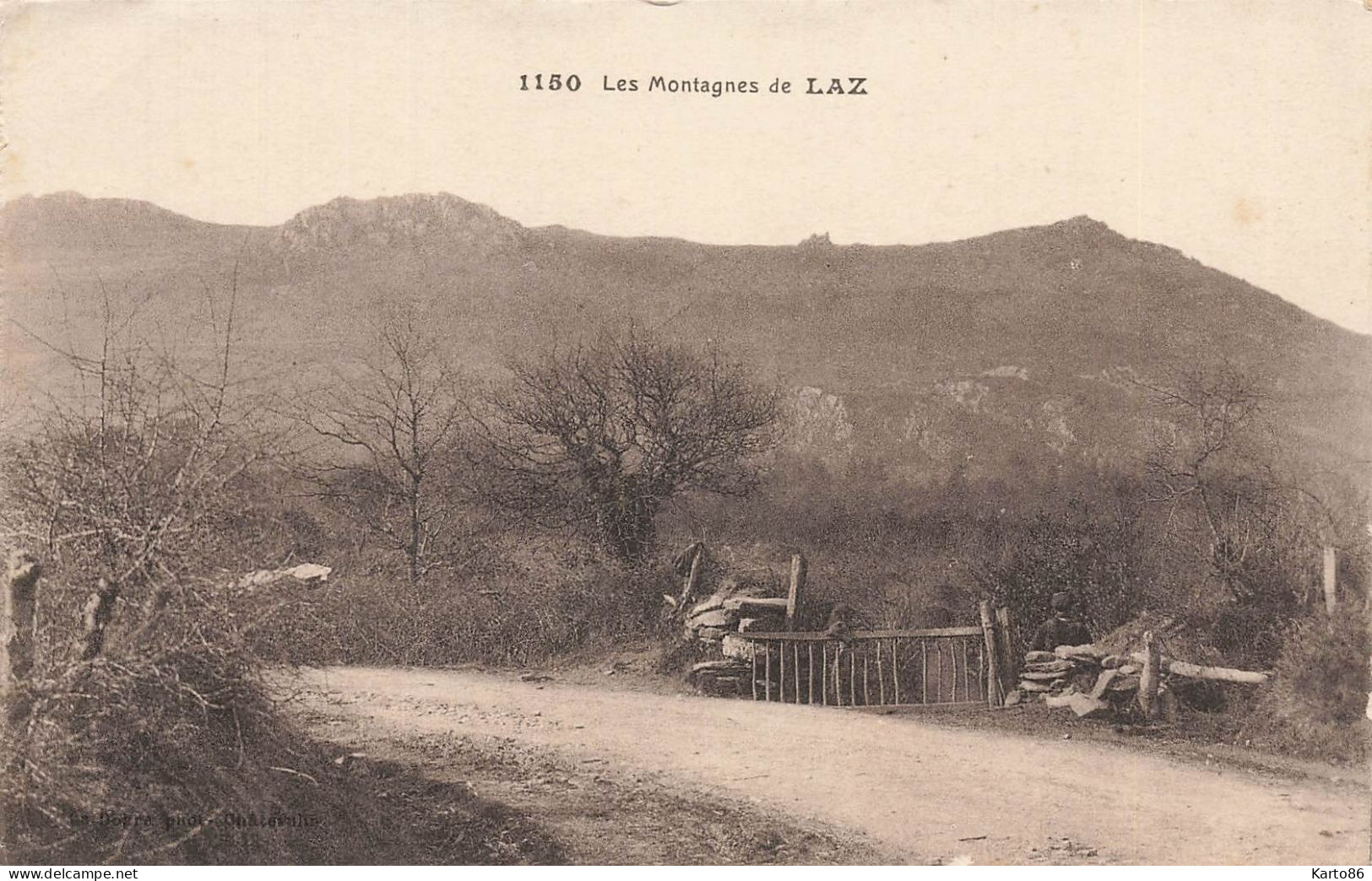 Châteauneuf Du Faou * Route Et Les Montagnes De Laz - Châteauneuf-du-Faou