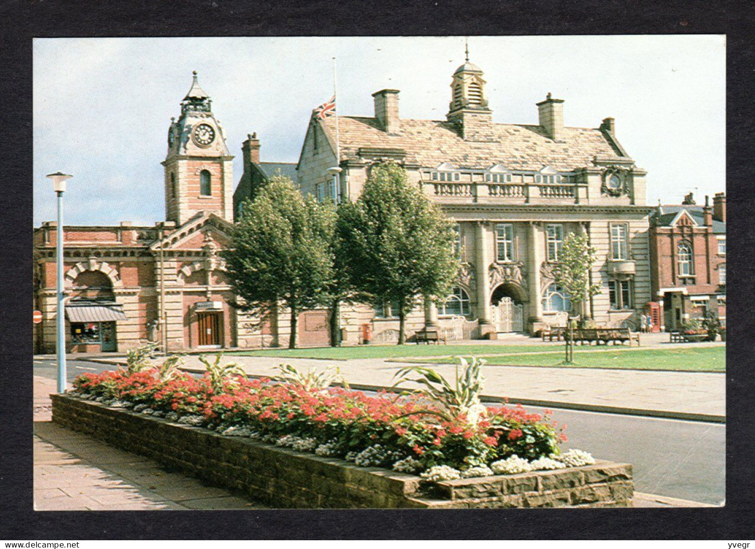 Angleterre -CREWE - Market Hall And Municipal Buildings, Earle Street ( écrite En 1984) Cachet De La Poste De Taxe 1984 - Andere & Zonder Classificatie