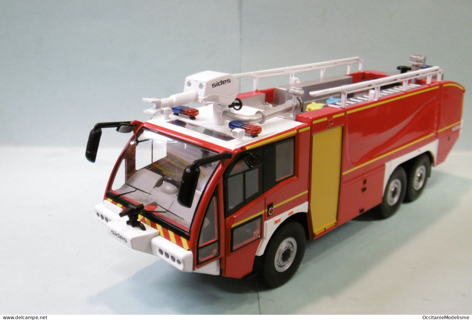 Odeon - SIDES Sentinel S3X VMA Pompiers Aéroport Réf. 121 NBO Neuf 1/43 - Autres & Non Classés