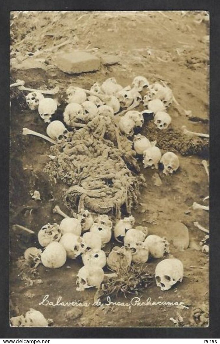 CPA Pérou Péru Non Circulé Carte Photo RPPC Pachacamac Charnier - Pérou