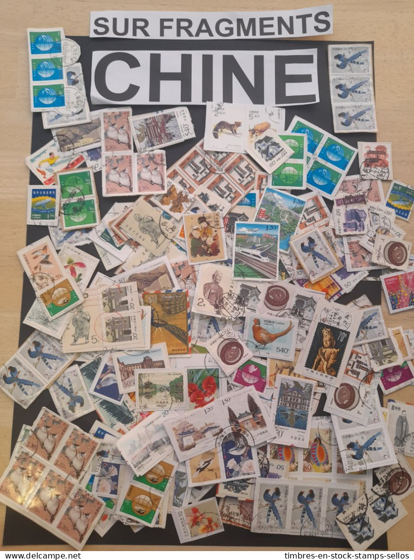 中国 CHINE VRAC 60 G SUR FRAGMENTS, MODERNES, GRANDS + MOYENS 中国中国散装 60 克碎片，现代，大+中 LARGE ON PAPER - Lots & Kiloware (max. 999 Stück)