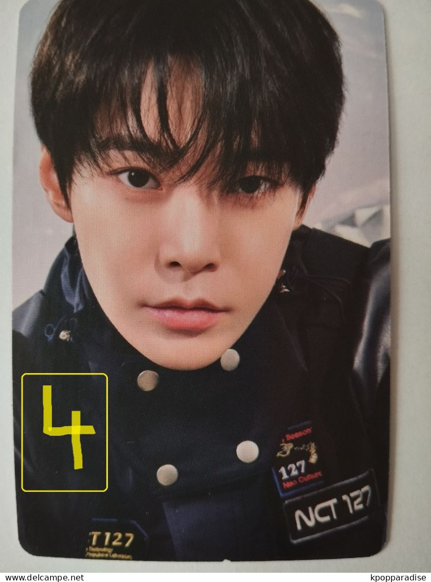 Photocard K POP Au Choix  NCT 127 2024 Season's Greetings Doyoung - Objets Dérivés