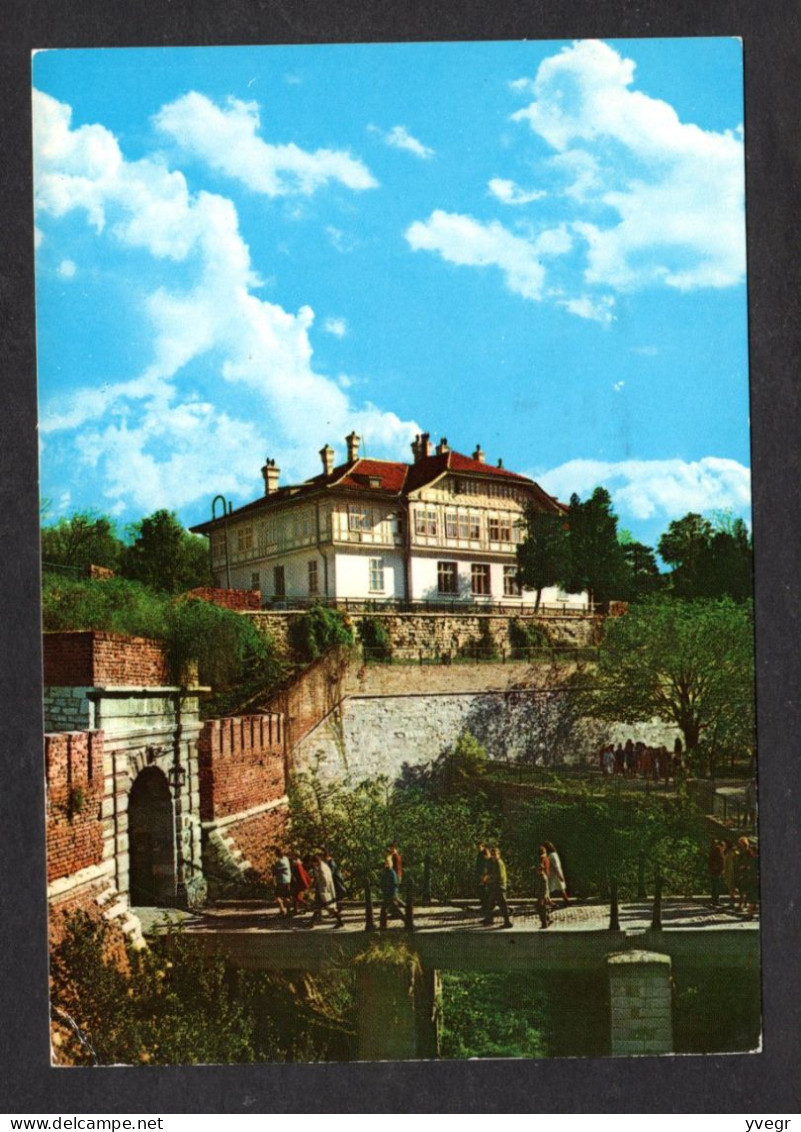 Serbie - BEOGRAD (Belgrade) Kalemegdan (une Porte De La Cité) Postée En 1974 (timbres De Yougoslavie) - Serbien