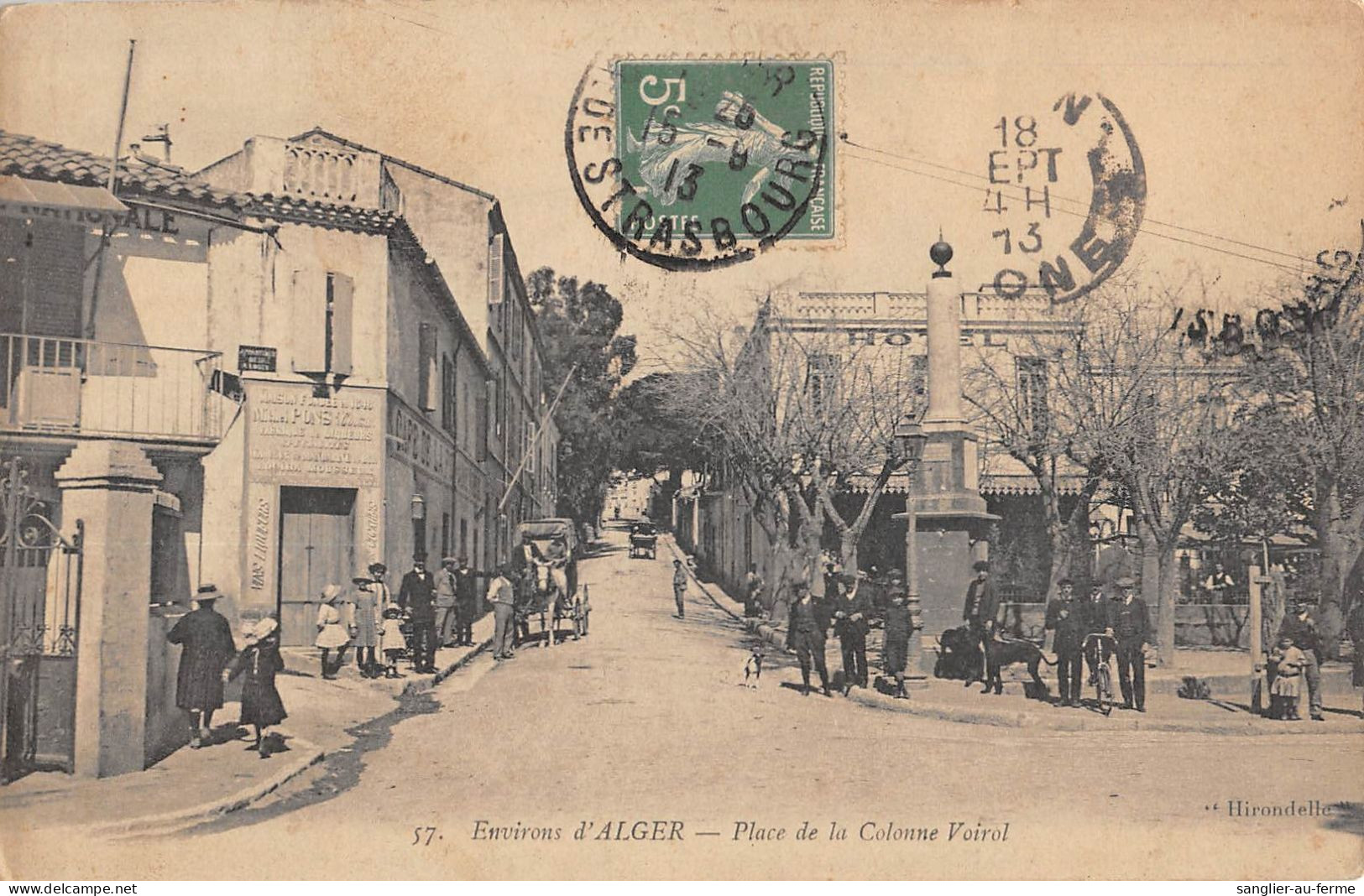 CPA ALGERIE / ENVIRONS D'ALGER / PLACE DE LA COLONNE VOIROL / Cliché Rare - Andere & Zonder Classificatie