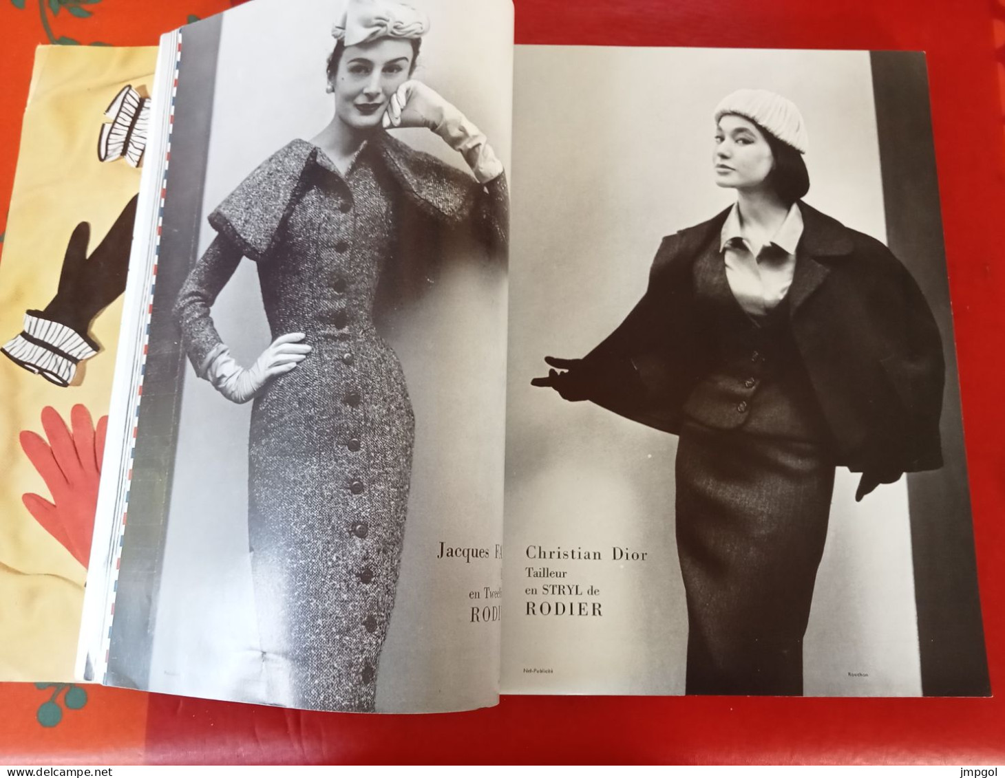 Officiel De La Mode Et De La Couture Paris Mars 1954 Collections Printemps Dior Balmain Cardin Nina Ricci Givenchy Patou - Mode