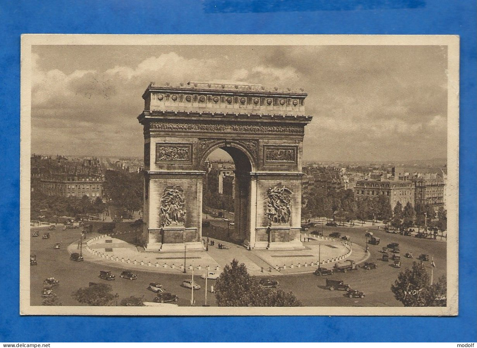 CPA - 75 - Paris - Arc De Triomphe Et Place De L'Etoile - Circulée - Arc De Triomphe