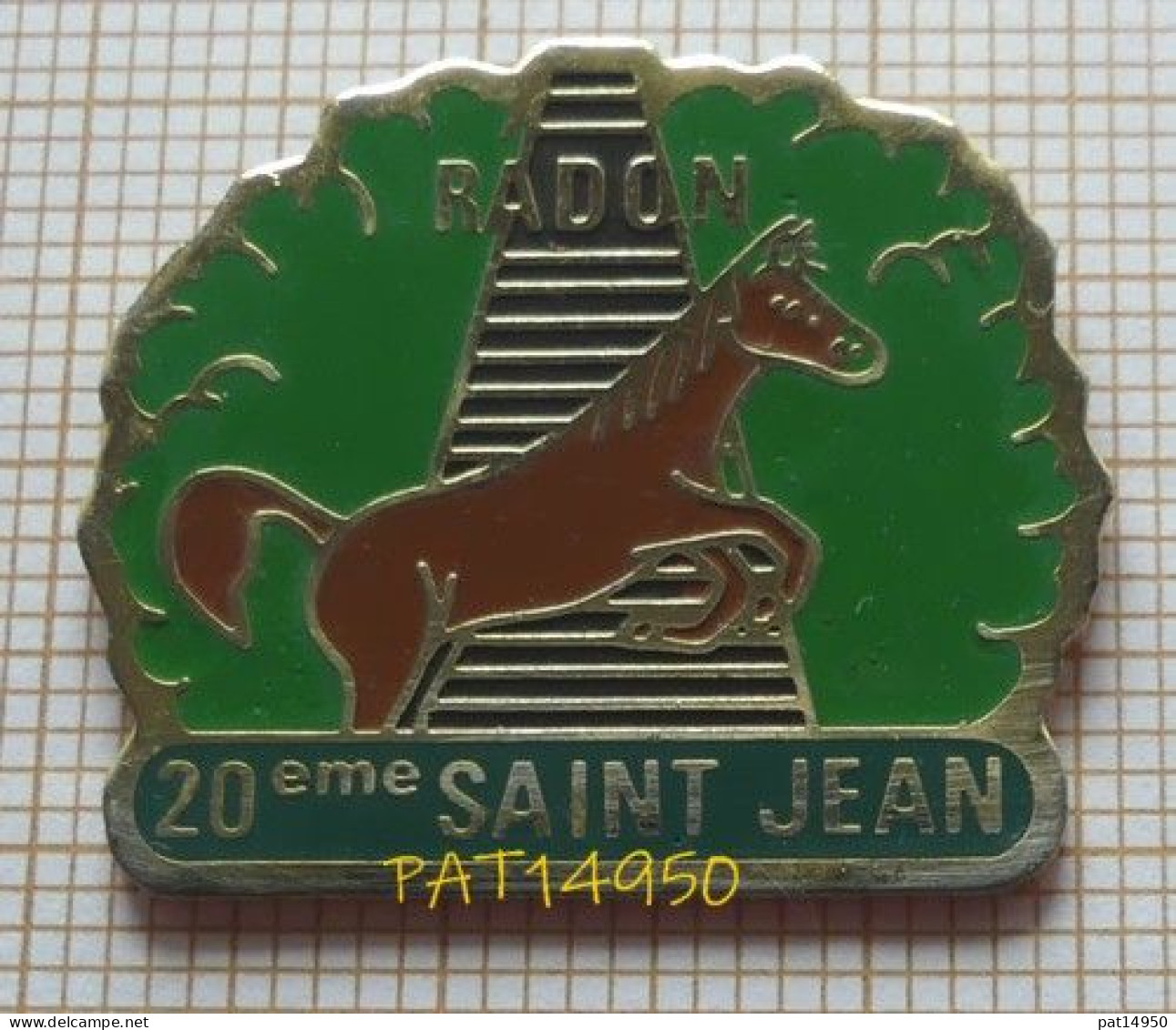 PAT14950 CHEVAL EQUITATION 20ème SAINT JEAN à RADON Dpt 61 ORNE - Tiere