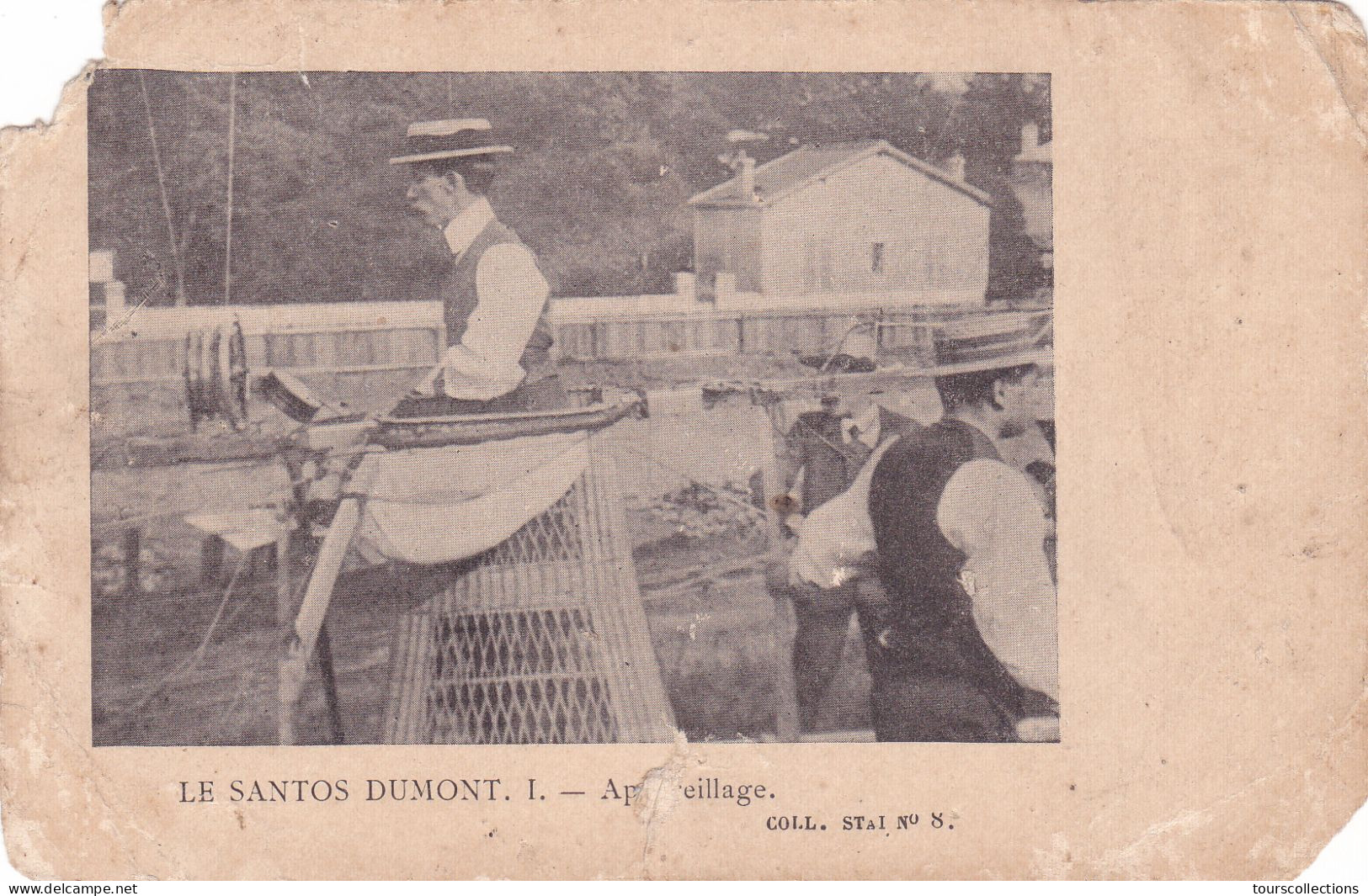 CPA AEROSTATION Le SANTOS DUMONT Aviateur Dans Sa Nacelle Vers 1904 - Appareillage -  Ballon Dirigeable - Aviation - Dirigeables