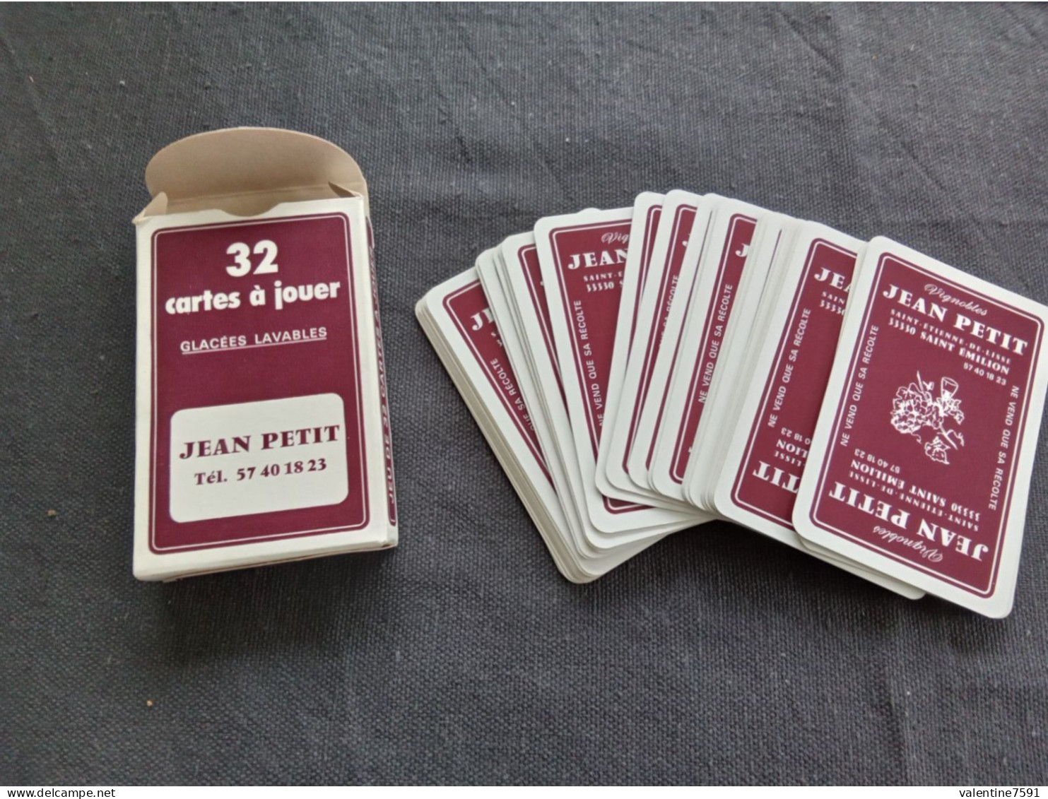 Jeu 32  Cartes    " Vignobles  Jean PETIT, St Emilion   "    Bon état     Net  4 - Playing Cards (classic)