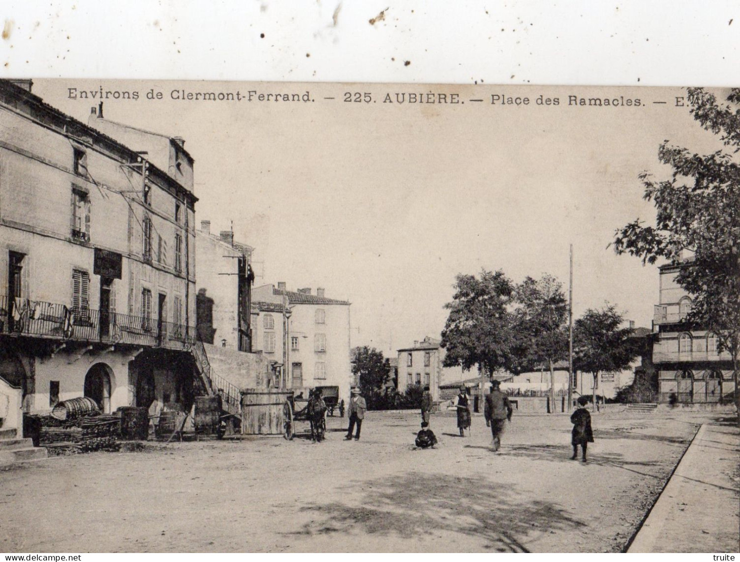 AUBIERE PLACE DES RAMACLES - Aubiere