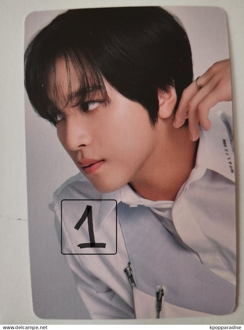 Photocard K POP Au Choix  NCT 127 2024 Season's Greetings Haechan - Objetos Derivados