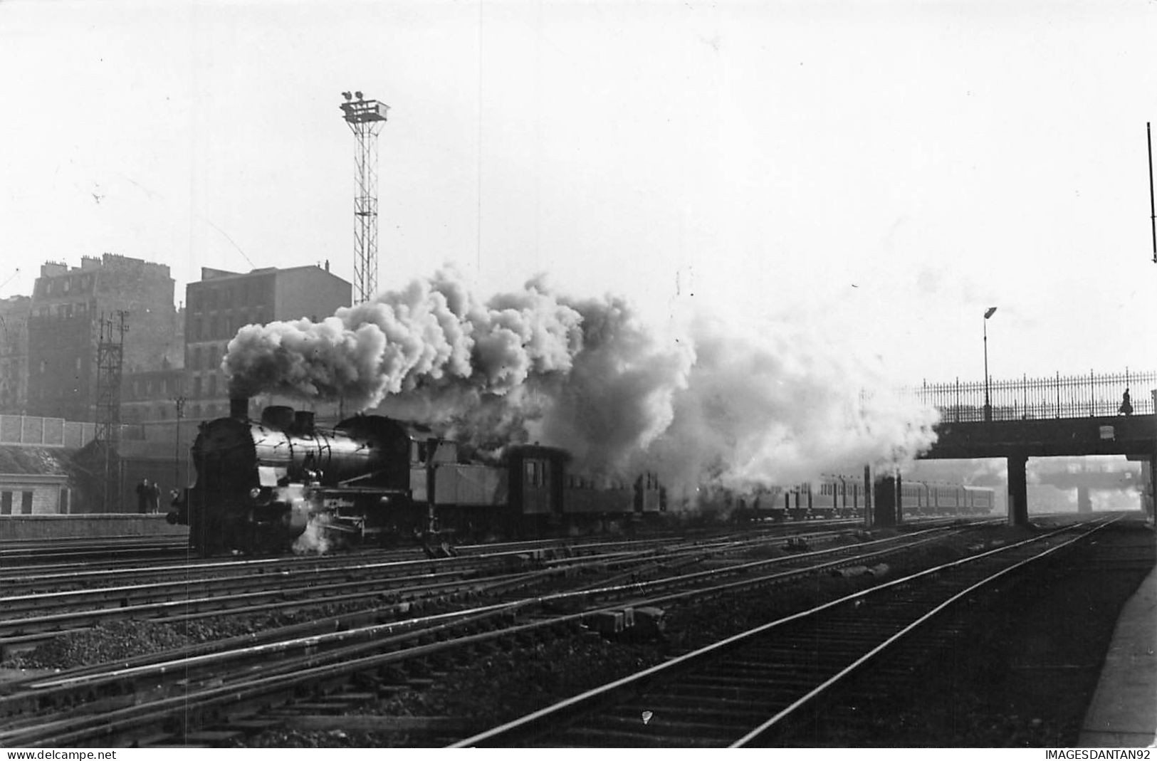 TRAIN #FG56899 TRAIN LOCOMOTIVE N° CARTE PHOTO RENAUD A LOCALISER - Eisenbahnen