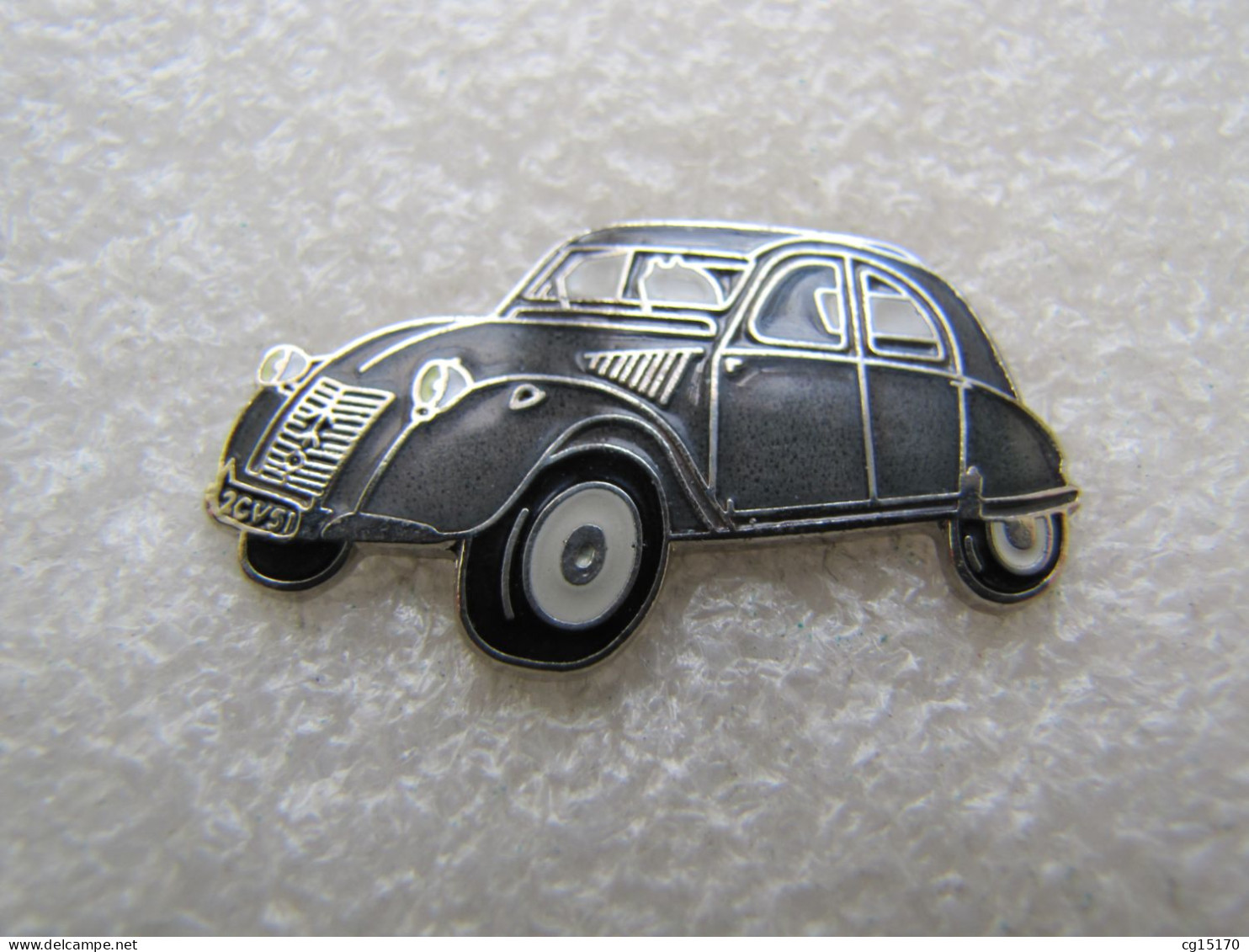 PIN'S    CITROËN 2 CV   Email Grand Feu  DÉMONS Et MERVEILLES - Citroën