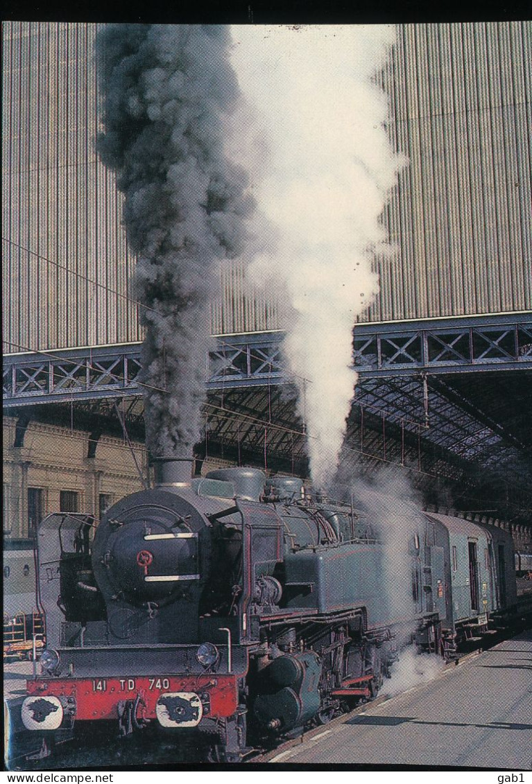 TRAINS ---  141 TD 740 Bordeaux - St - Jean OCT 85 - Eisenbahnen