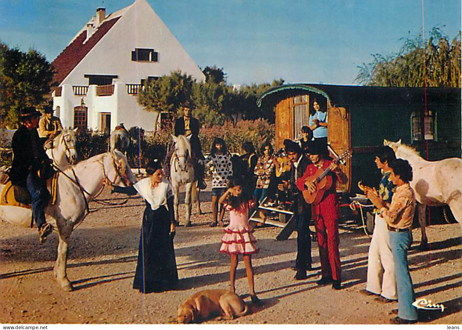 FOLKLORE - EN CAMARGUE  - Tänze