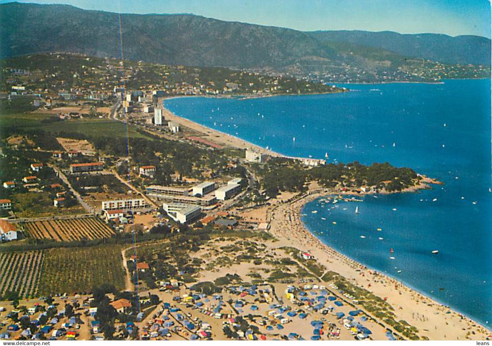 BORMES LES MIMOSAS - LA FAVIERE - Au Fond, LE LAVANDOU  - Bormes-les-Mimosas