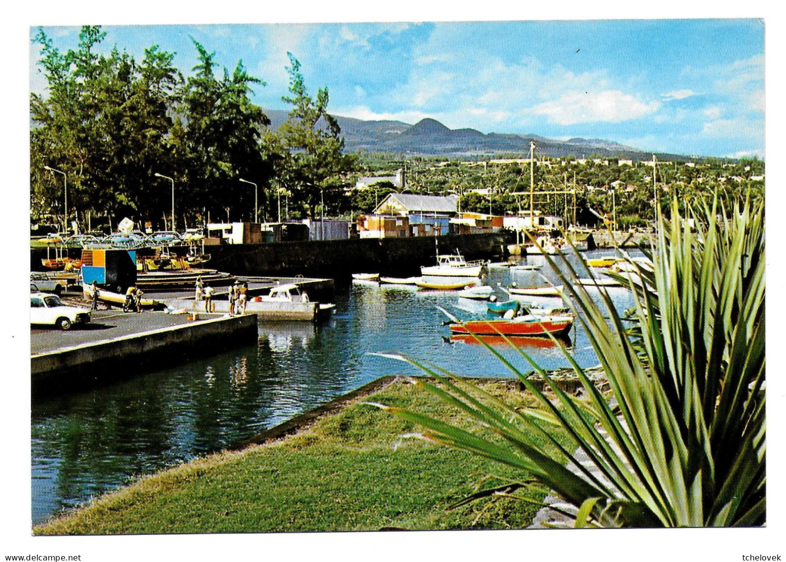 Ile De La Reunion. Ed Sogepro N° 565 Port De Saint Pierre - Saint Pierre