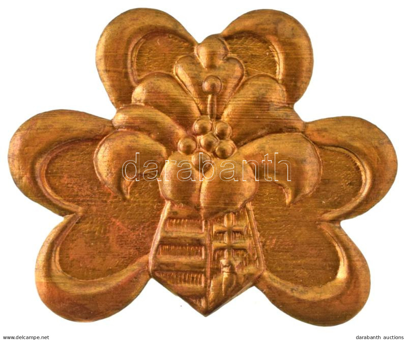 ~1947. Virágos Tildy-címert, Lóhere Alapon ábrázoló Sárgaréz Jelvény (22x28mm) T:AU - Non Classés