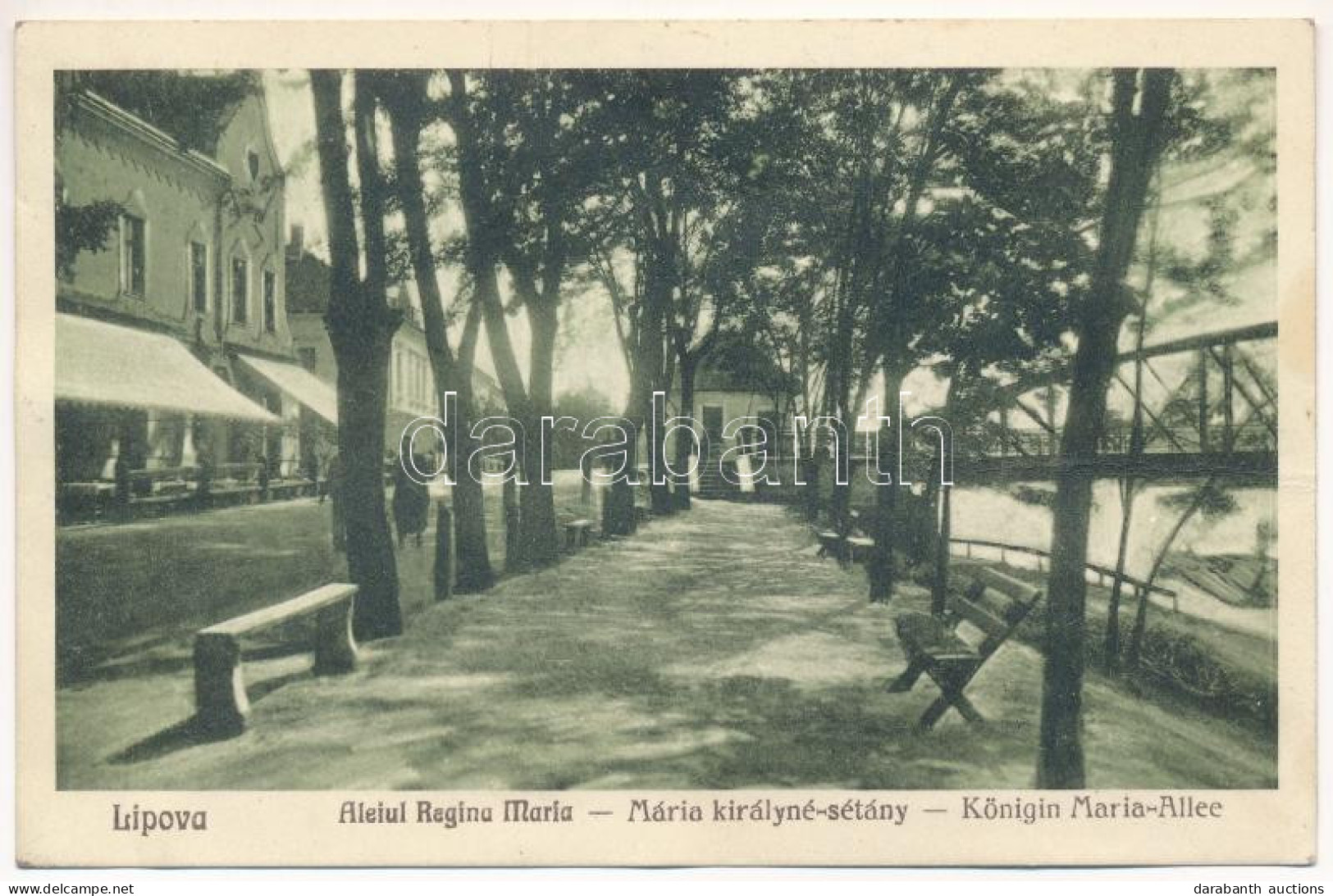 T2/T3 1944 Lippa, Lipova; Mária Királyné Sétány. Kiadja Viliam Klein / Aleiul Regina Maria / Promenade (gyűrődések / Cre - Non Classés