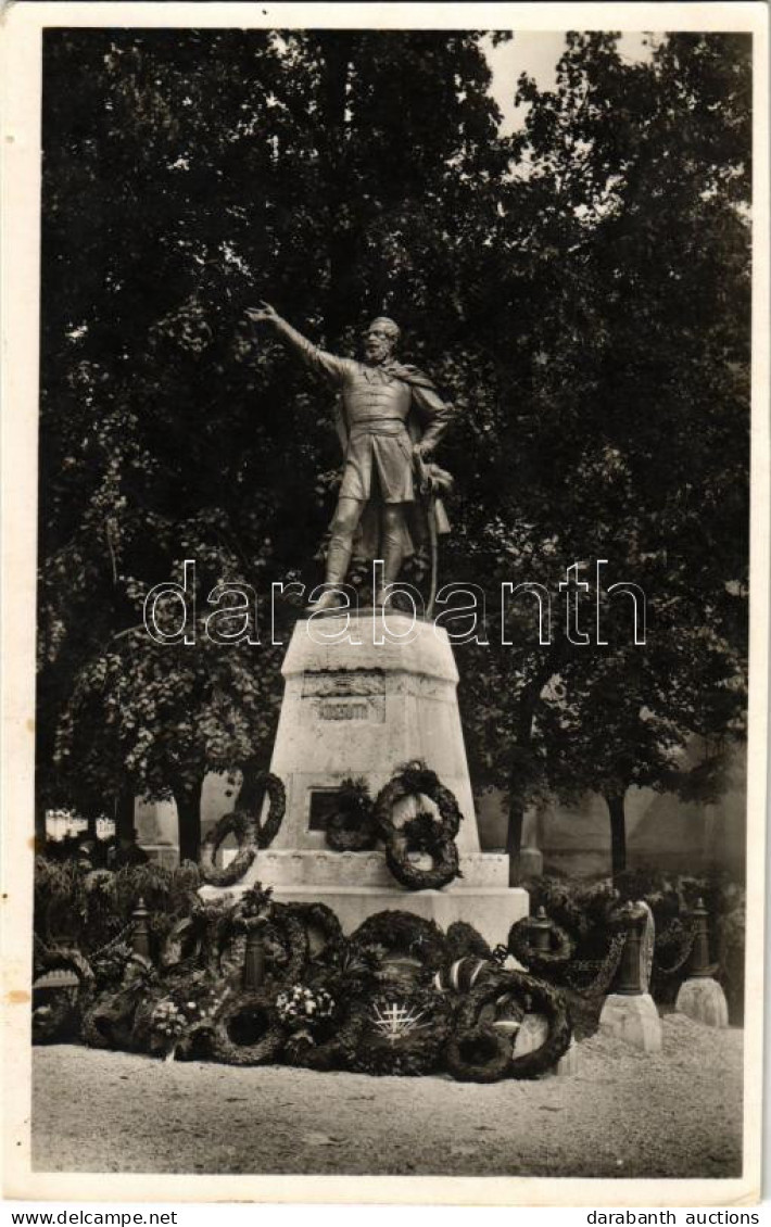 T2/T3 1941 Rozsnyó, Roznava; Kossuth Szobor / Statue, Monument (fl) - Ohne Zuordnung