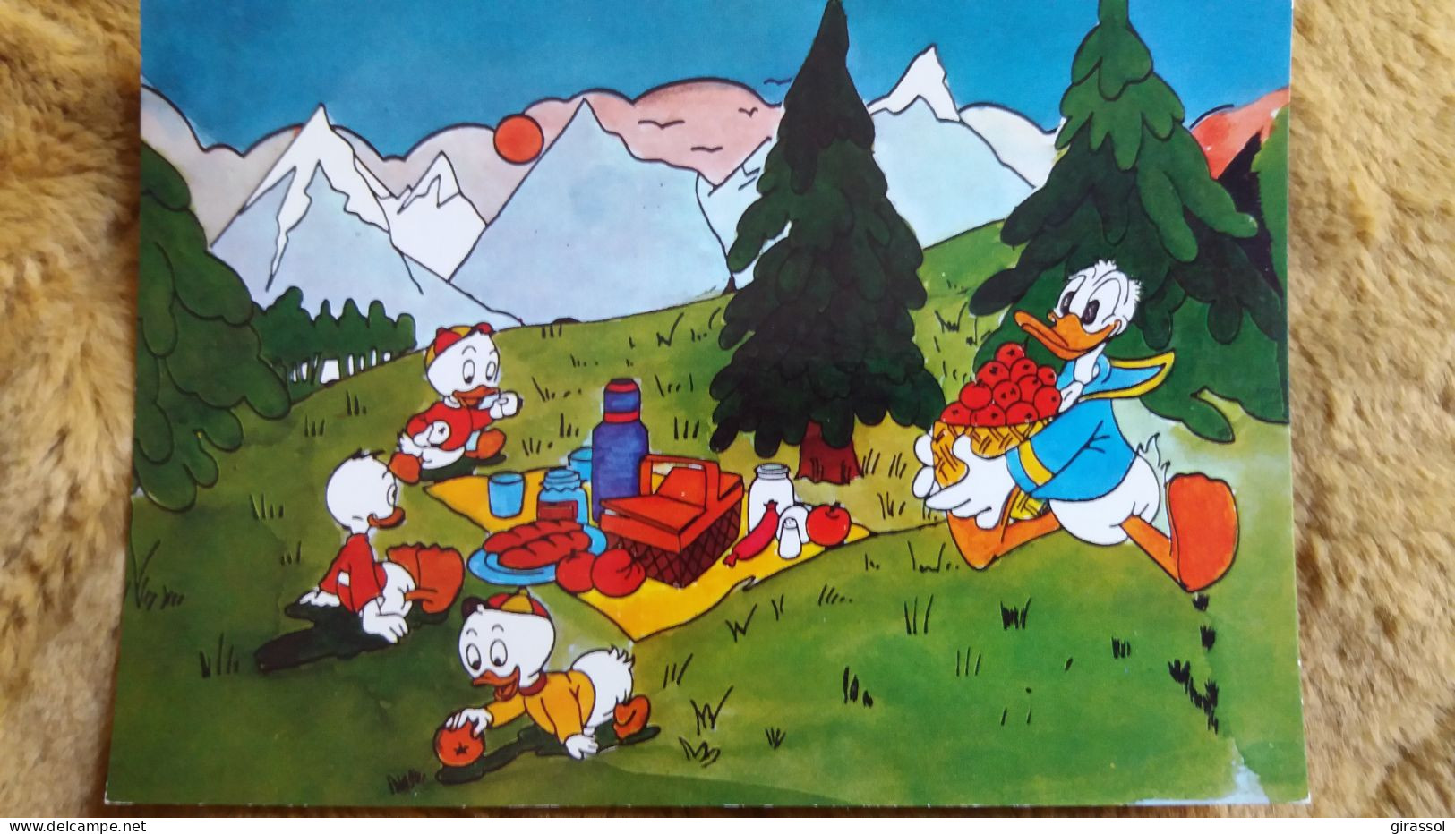 CPSM WALT DISNEY DONALD RIRI LOULOU FIFI A LA MONTAGNE PIQUE NIQUE  ED ANDRE - Other & Unclassified