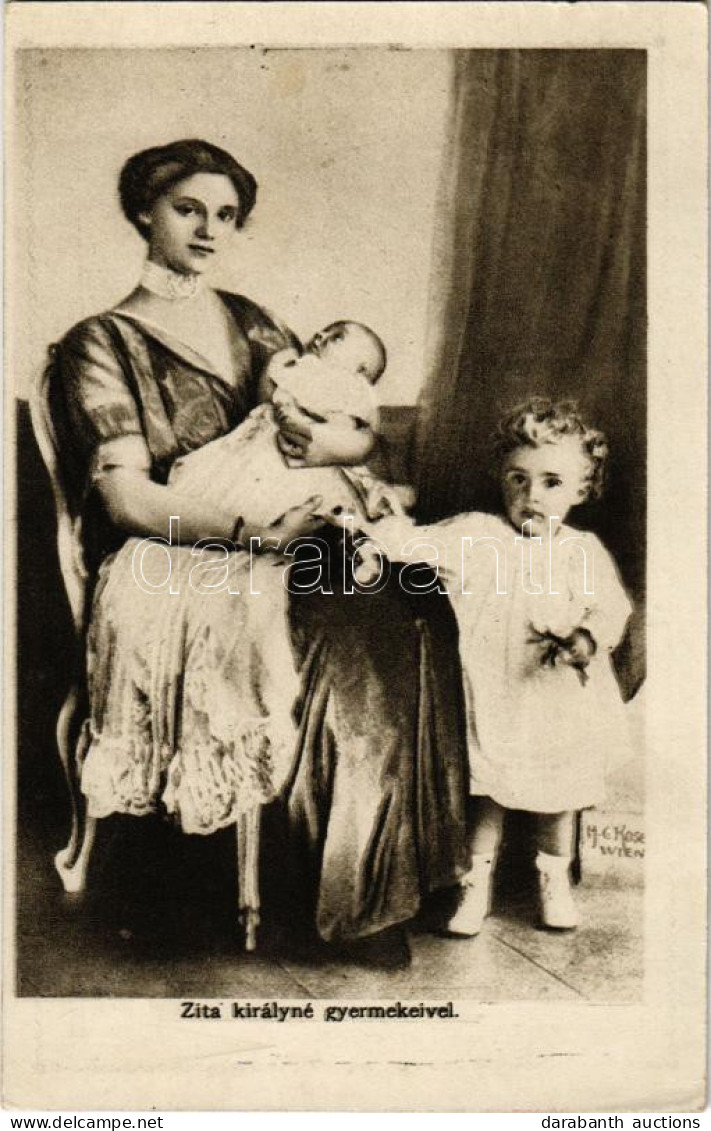 T2/T3 1916 Zita Királyné Gyermekeivel / Queen Zita Of Bourbon-Parma (wife Of Charles I Of Austria) And Their Children +  - Unclassified