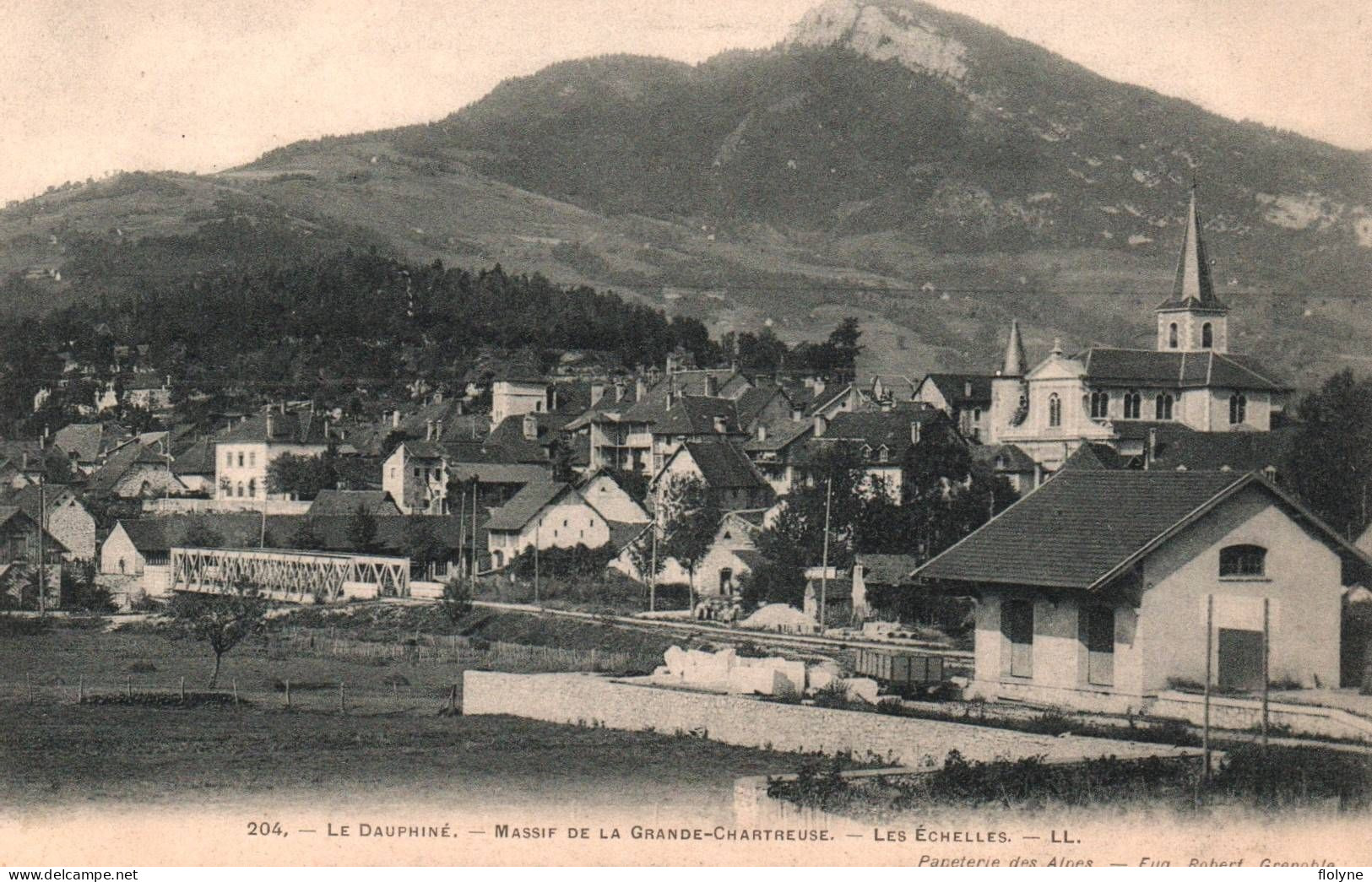 Les échelles - Vue Sur La Gare - La Ligne Du Chemin De Fer - Massif De La Grande Chartreuse - Les Echelles