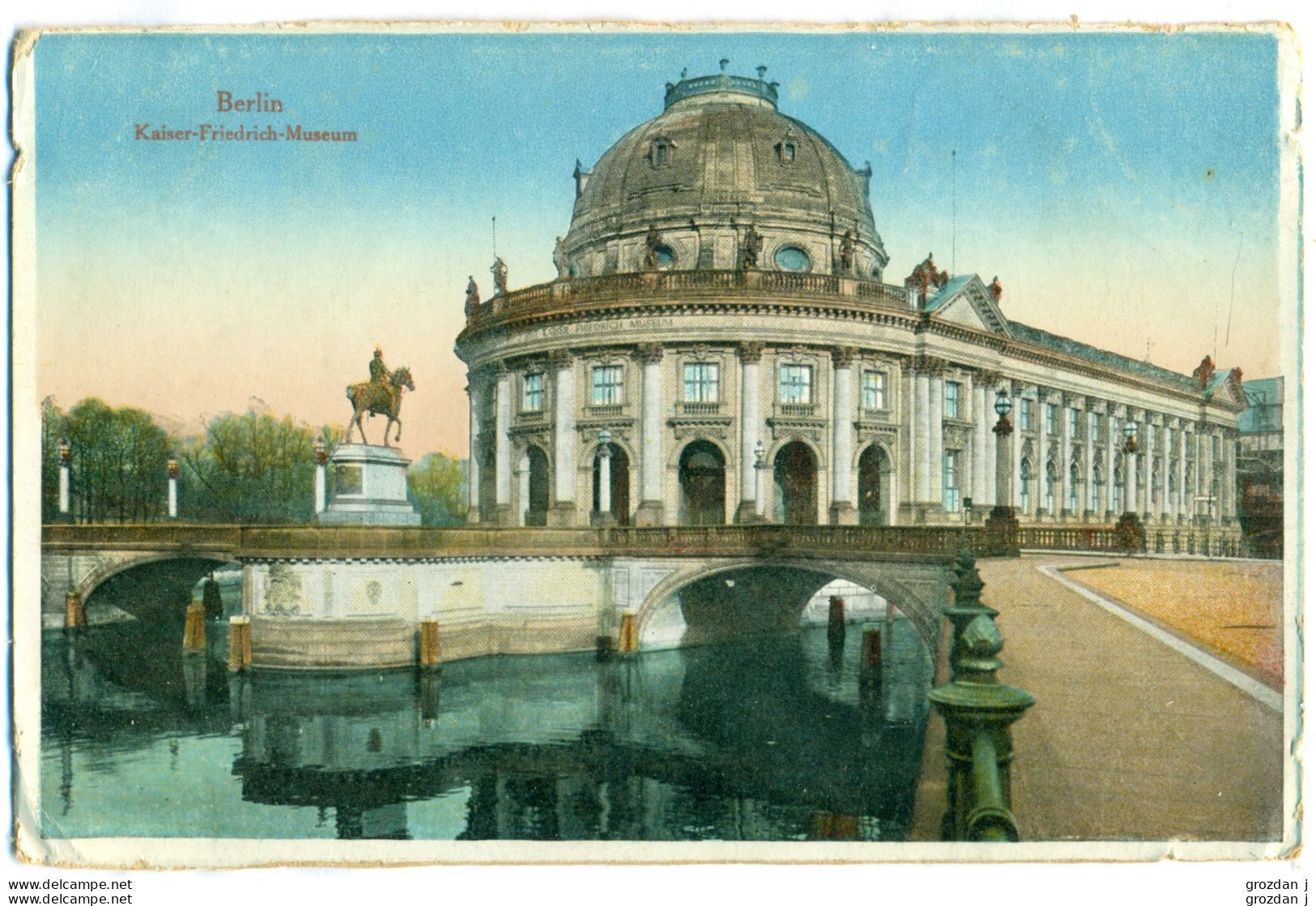 SPRING-CLEANING LOT (15 POSTCARDS), Berlin, Germany