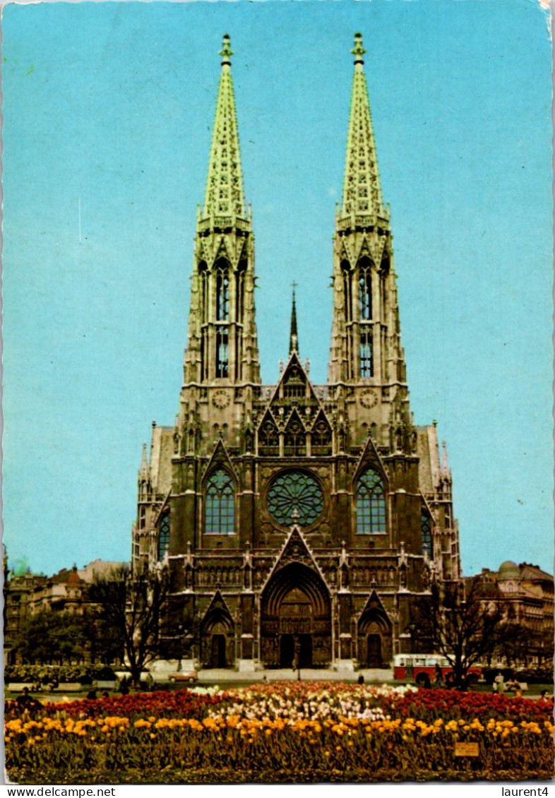 28-3-2024 (4 Y 17) Austria - Vienna Votive Church - Churches & Cathedrals