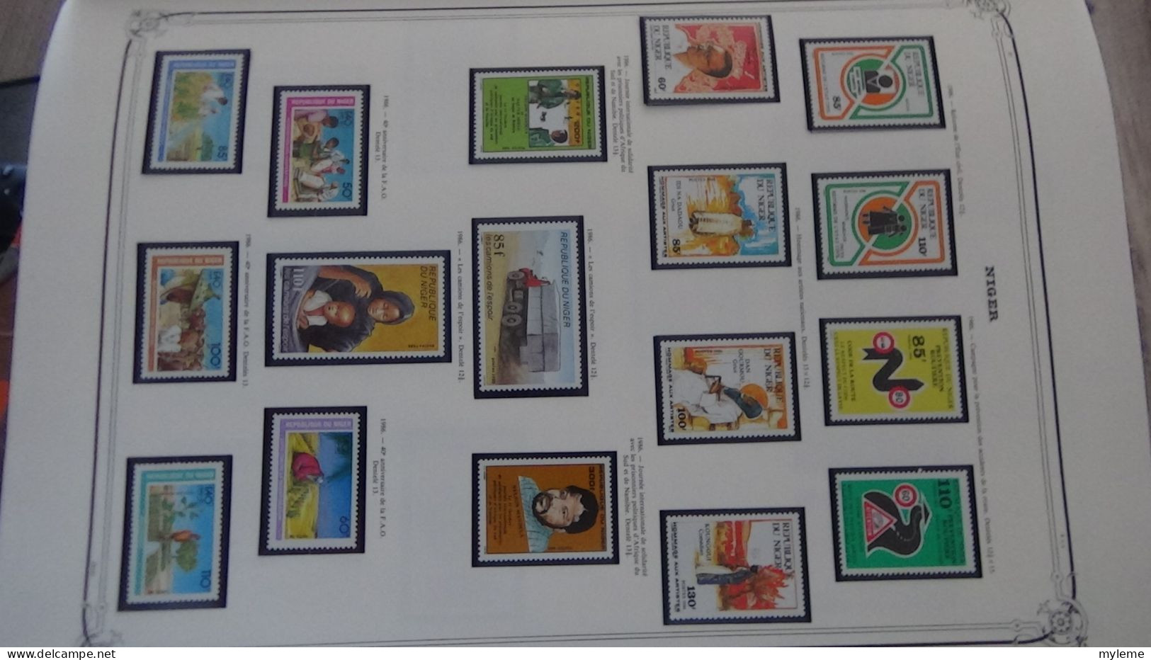 BC100 Collection de timbres et blocs ** du Niger sur feuille d'album.  A saisir !!!