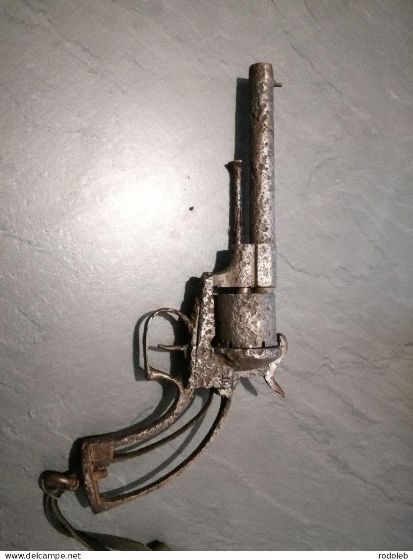 REVOLVER 1854 DE FOUILLE - Armas De Colección