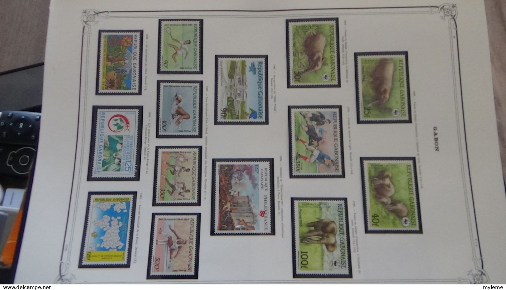 BC101 Collection de timbres et blocs ** du Gabon sur feuille d'album.  A saisir !!!