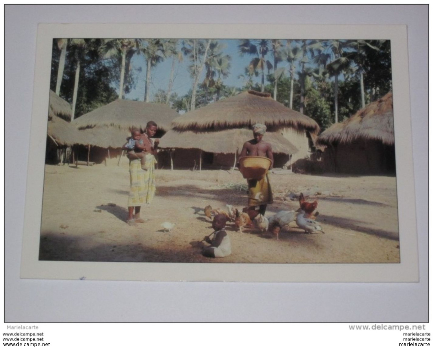 Lo-rem1 *  Couleur Du Sénégal   Femme   Seins Nue - Senegal