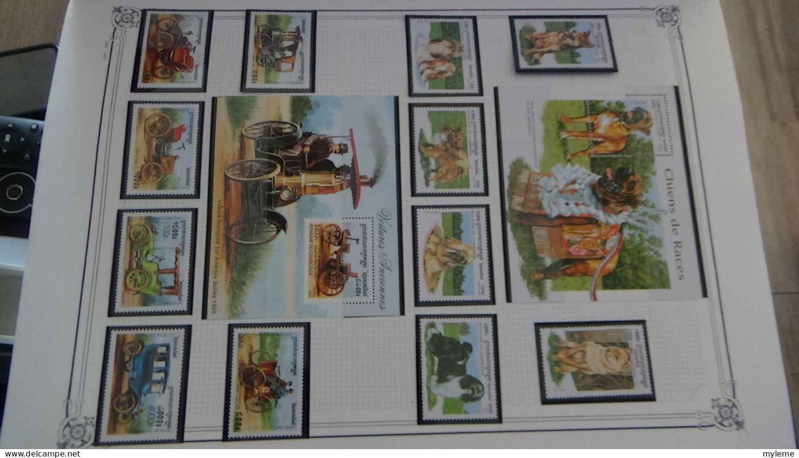 BC102 Collection de timbres et blocs ** du Cambodge sur feuille d'album.  A saisir !!!