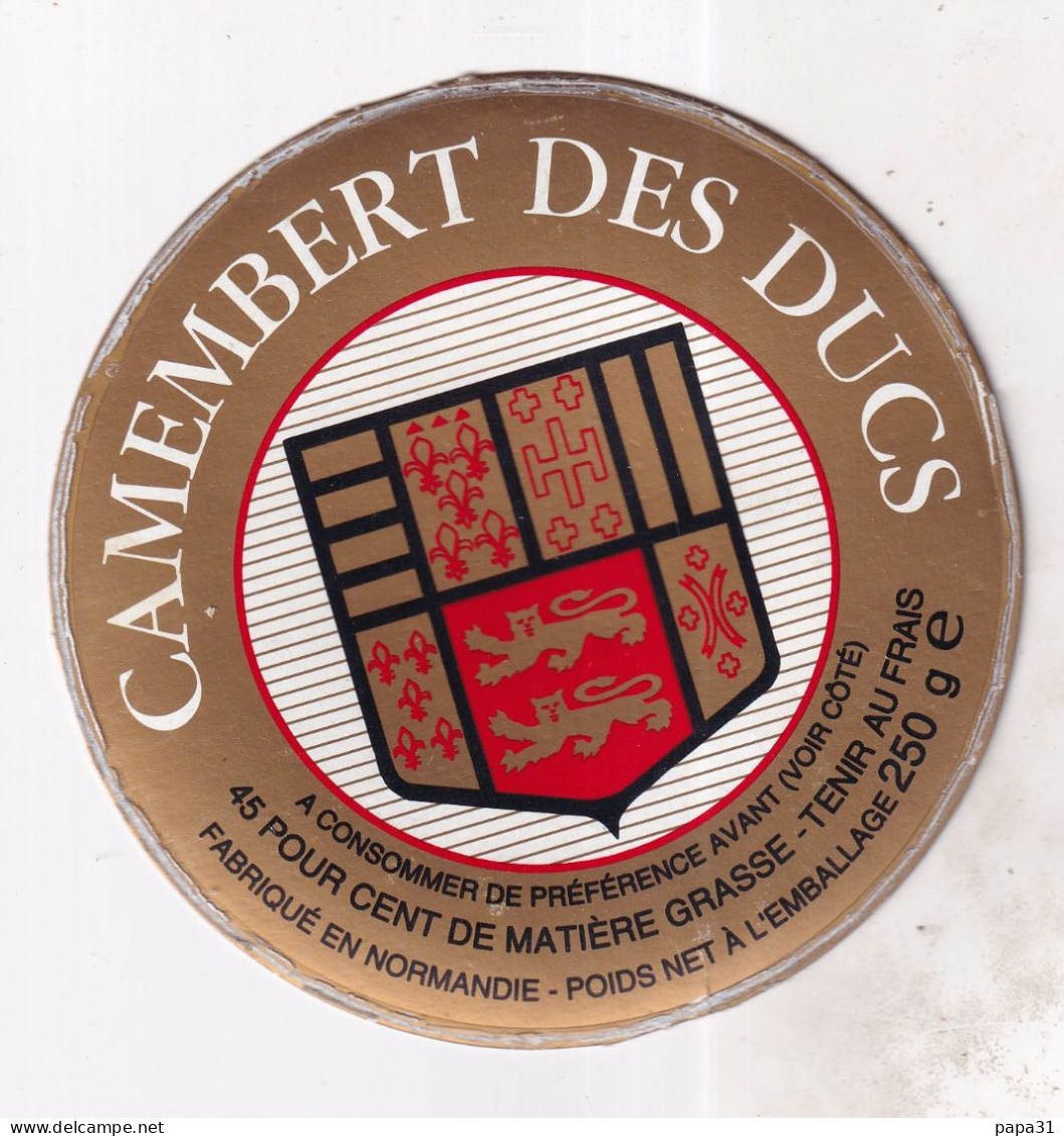 Etiquette  Ou Dessus De Boîte  De Fromage - CAMEMBERT DES DUCS - Cheese