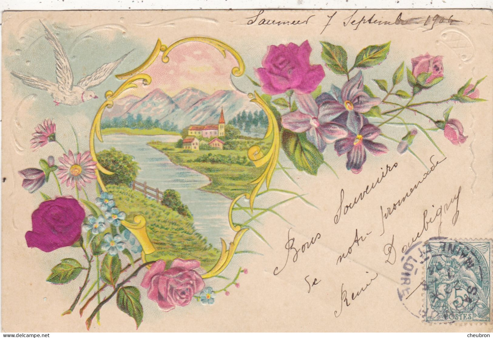 CARTE FANTAISIE . CPA GAUFRÉE.ILLUSTRATION..COLOMBE. PAYSAGE . FLEURS ROSES. ASPECT VELOUTE. ANNÉE 1904 + TEXTE - Other & Unclassified