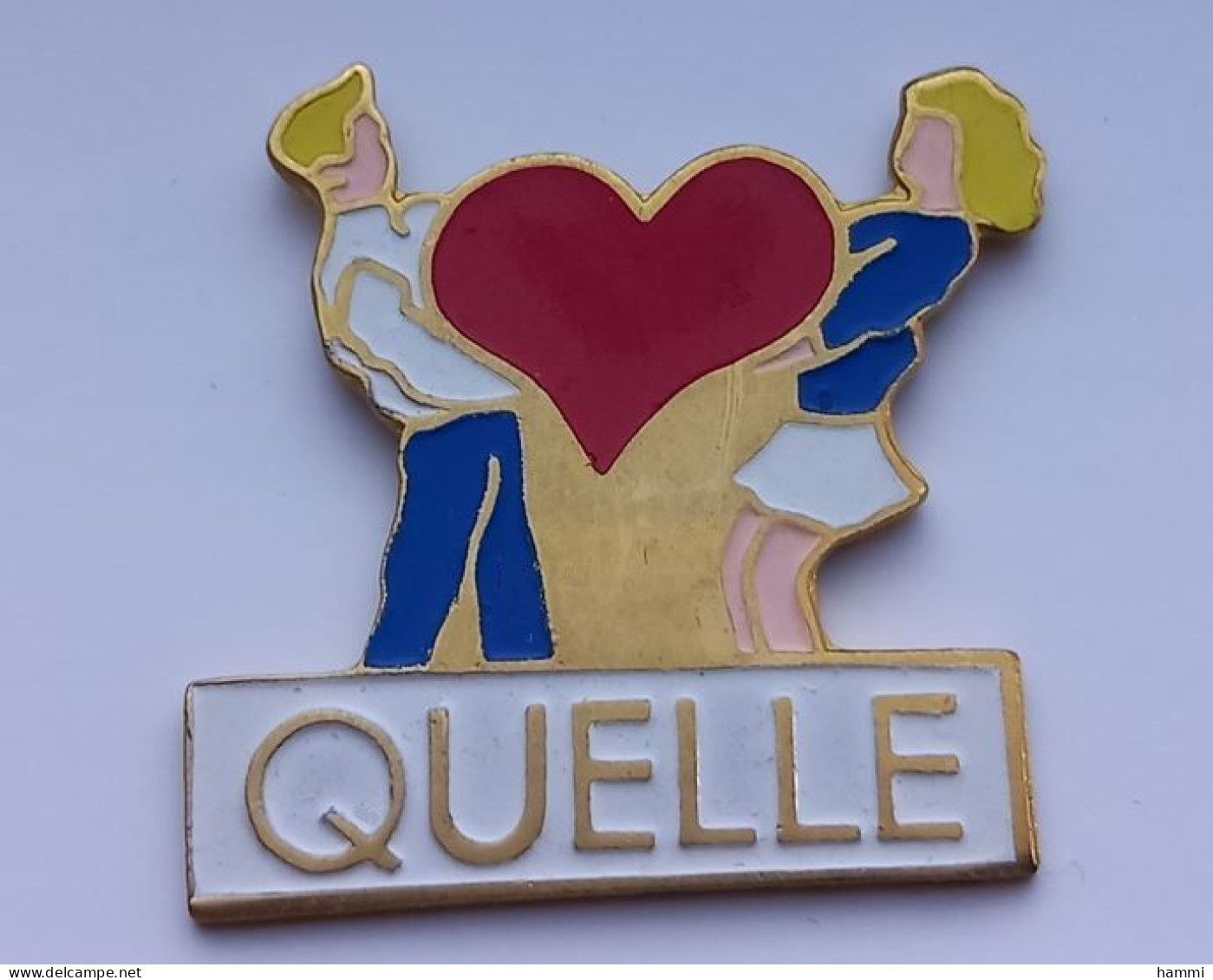 A187 Pin's Quelle Le Couple Avec Cœur Achat Immédiat - Trademarks