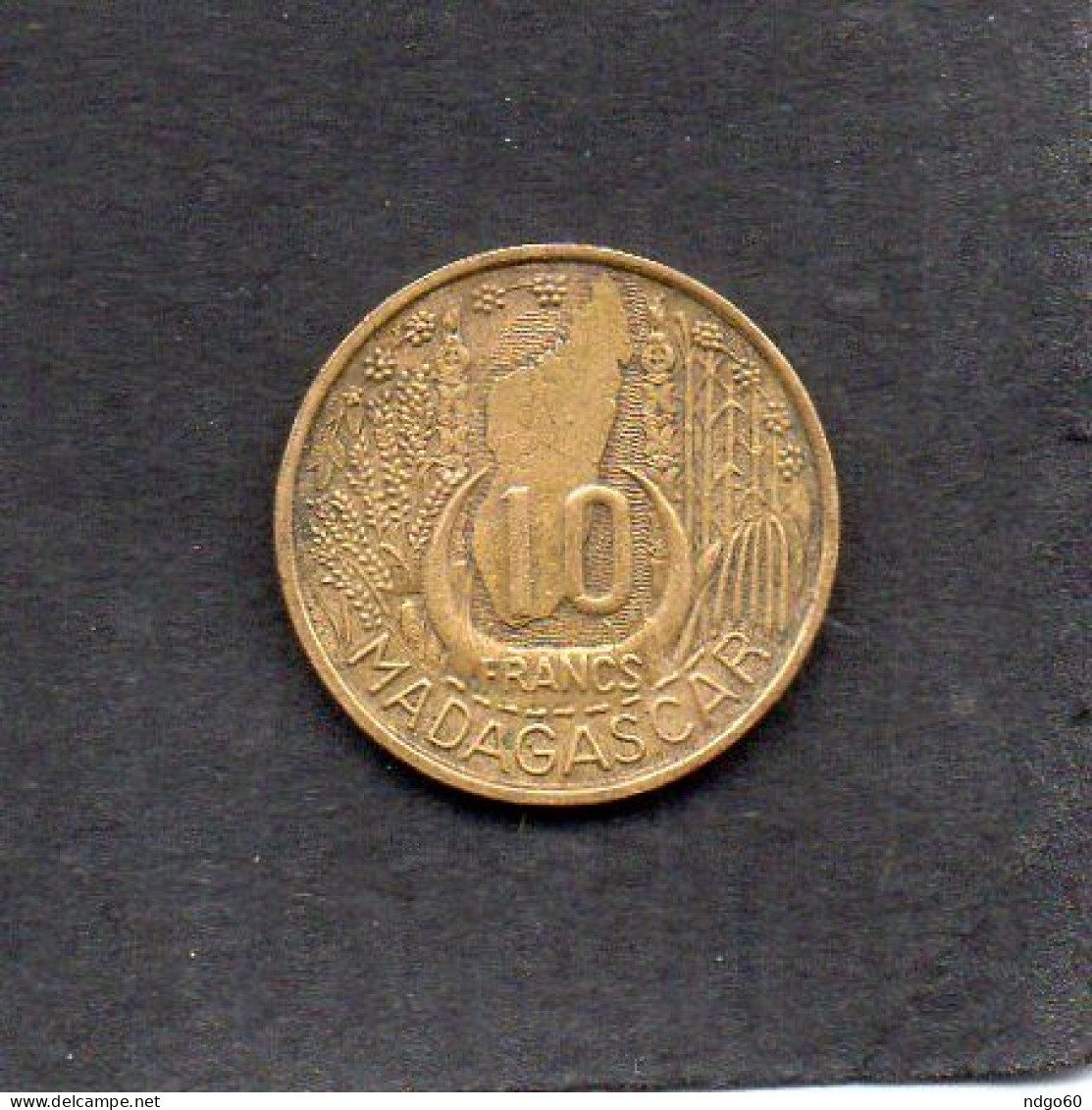 Madagascar  ( République Française) - 10 Francs - 1953 - Madagascar