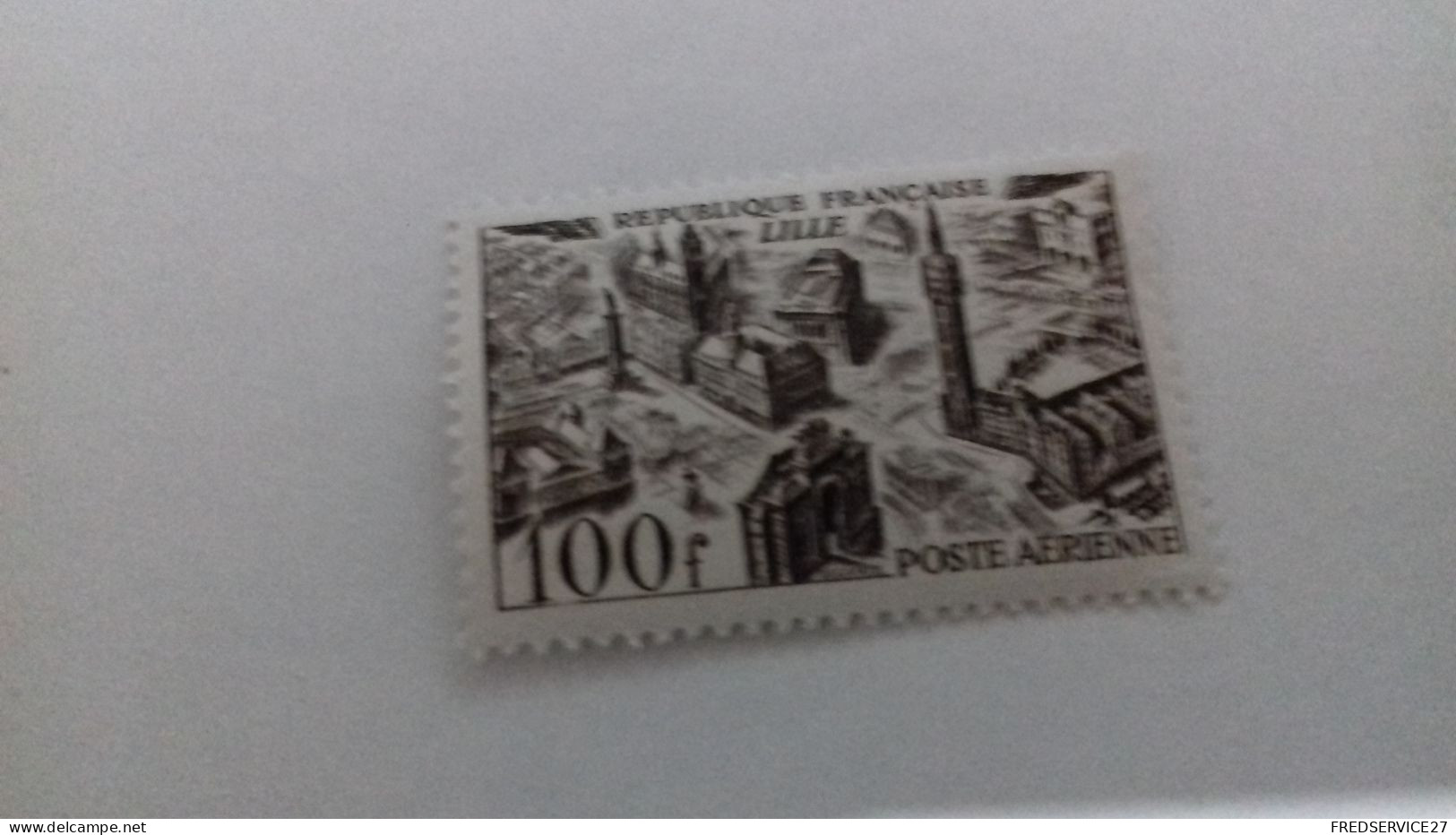 LR / N°24** PA (1949) NEUF** 100f LILLE - Unused Stamps