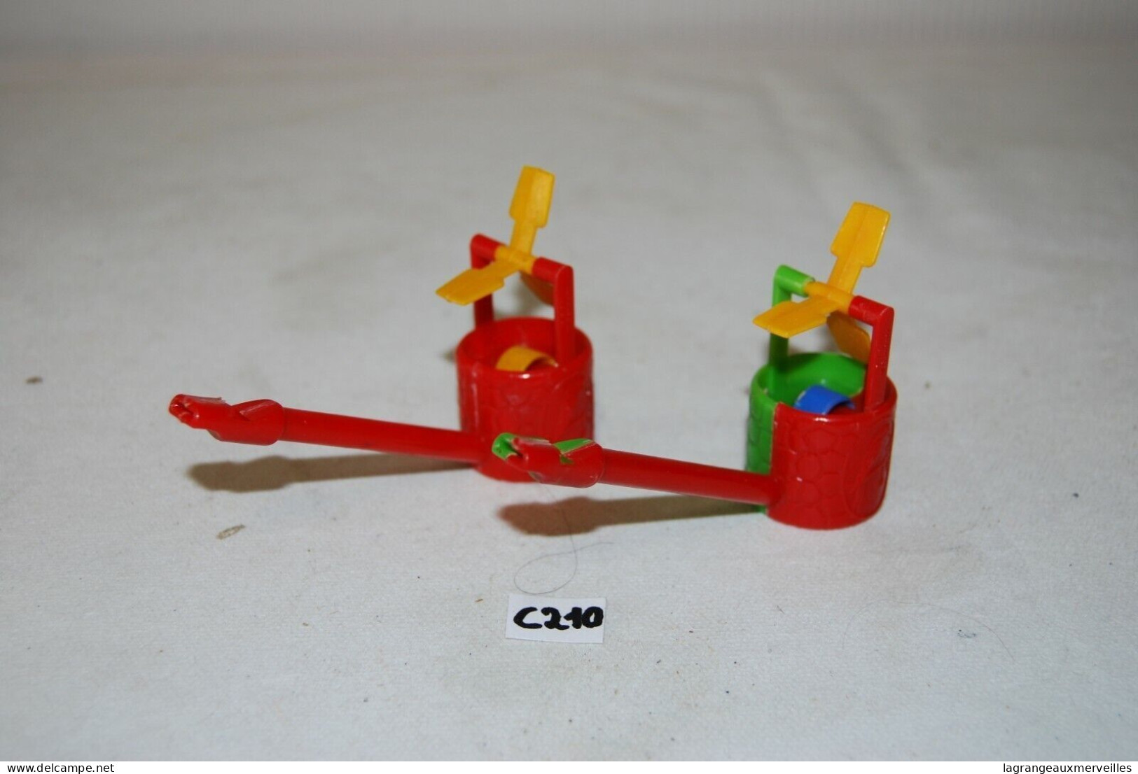 C210 Jouet Enfant - 2 Sifflets Colorés - Oiseau - Toy Memorabilia