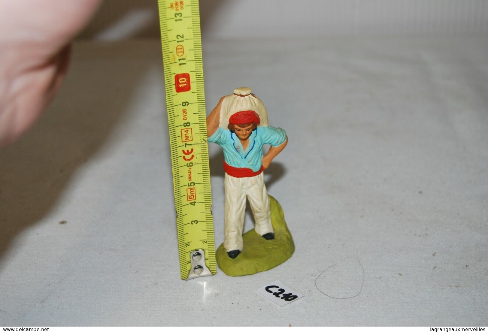 C210 Figurine - Le Moine - Personnages