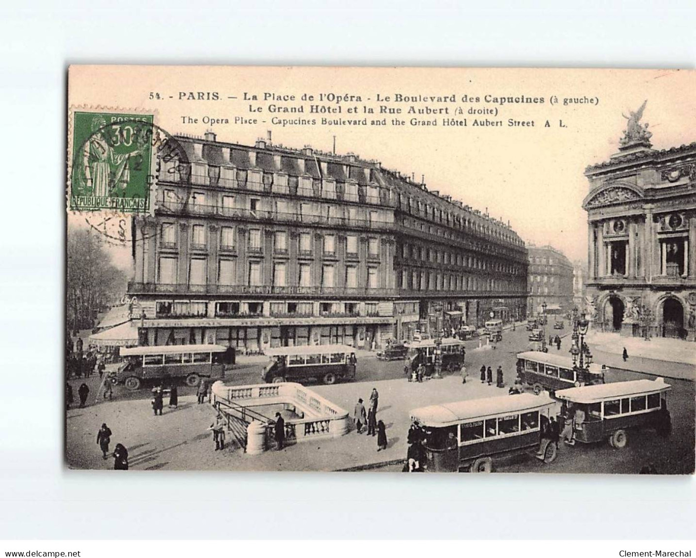 PARIS : La Place De L'Opéra, Le Boulevard Des Capucines, Le Grand Hôtel Et La Rue Aubert - Très Bon état - Plazas