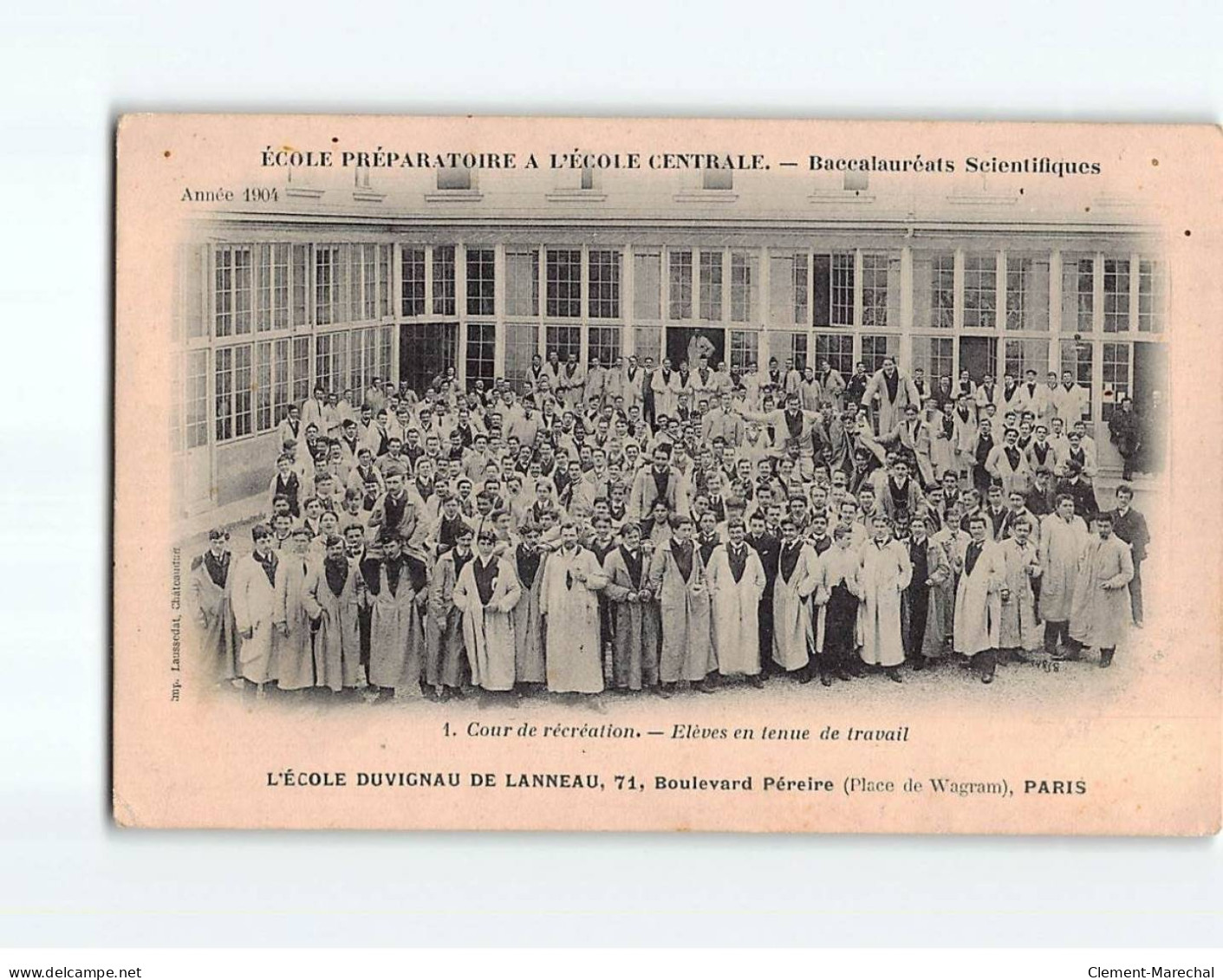 PARIS : Ecole Préparatoire à L'Ecole Centrale, Cour De Récréation, Elèves En Tenue De Travail - état - Onderwijs, Scholen En Universiteiten