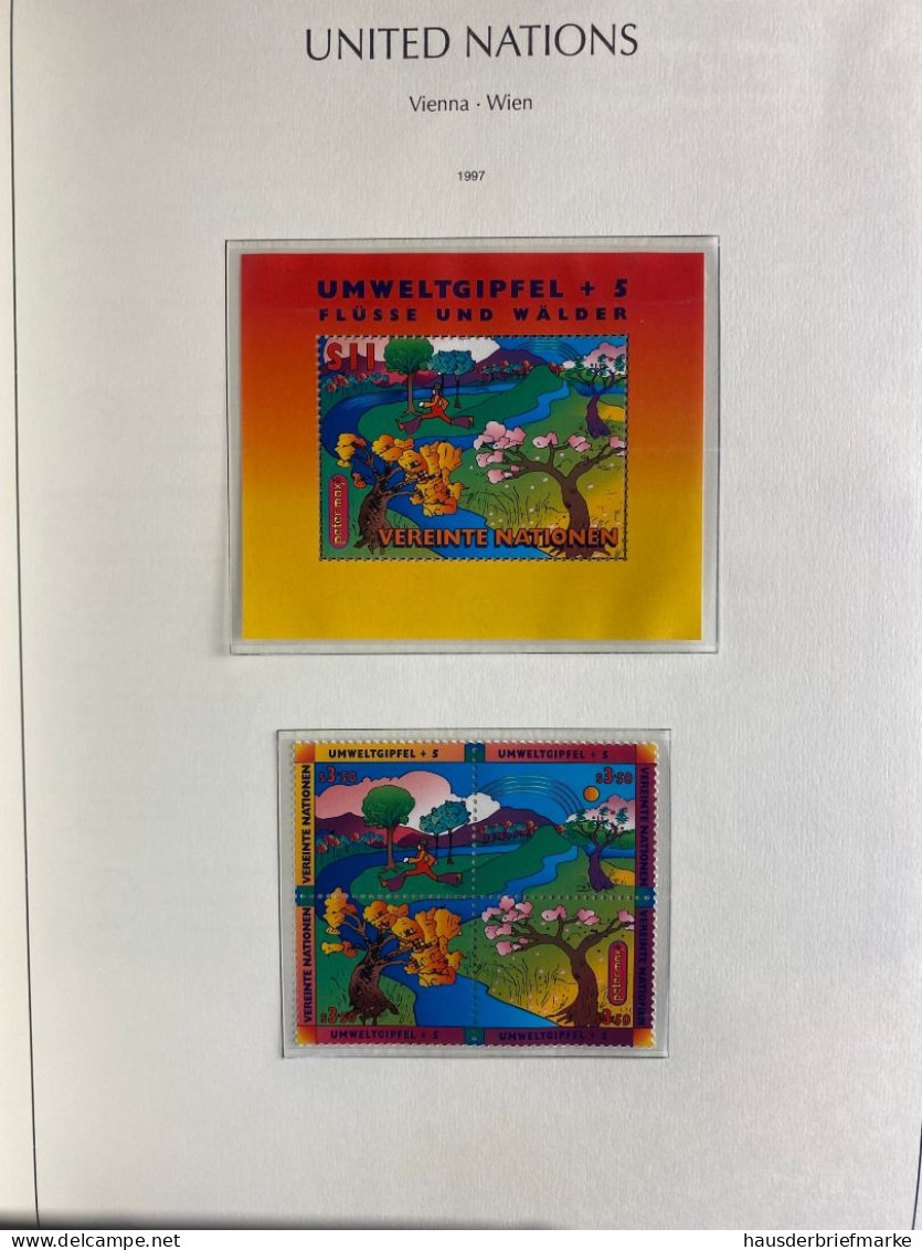 UNO Wien 1979-2013 postfrisch Sammlung komplett in zwei Leuchtturm Alben