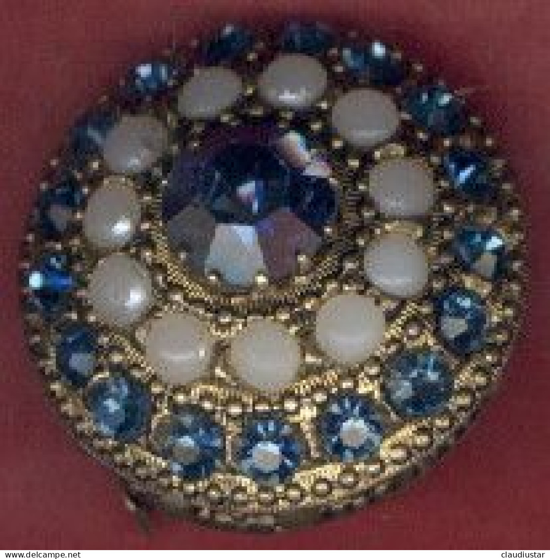 ** BROCHE  ANCIENNE ** - Spille