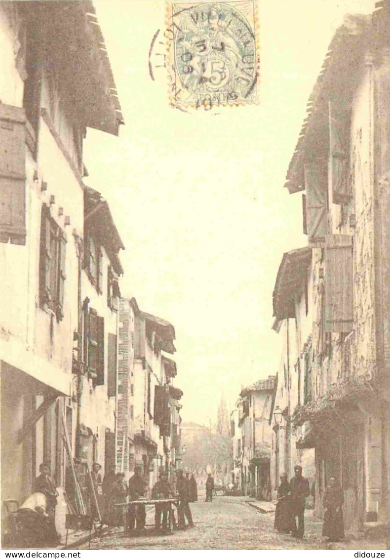 Reproduction CPA - 47 Villeneuve Sur Lot - La Rue Des Pénitents - Photo Tirée Des Archives Municipales De Villeneuve-sur - Villeneuve Sur Lot