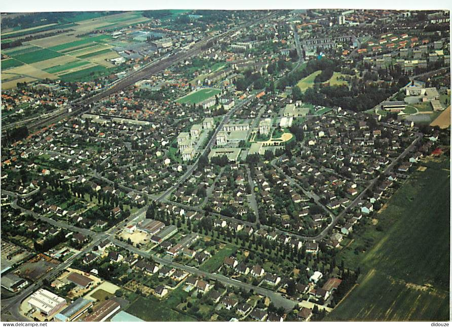 91 - Brétigny Sur Orge - Cité De La Moinerie - Vue Générale Aérienne - CPM - Voir Scans Recto-Verso - Bretigny Sur Orge