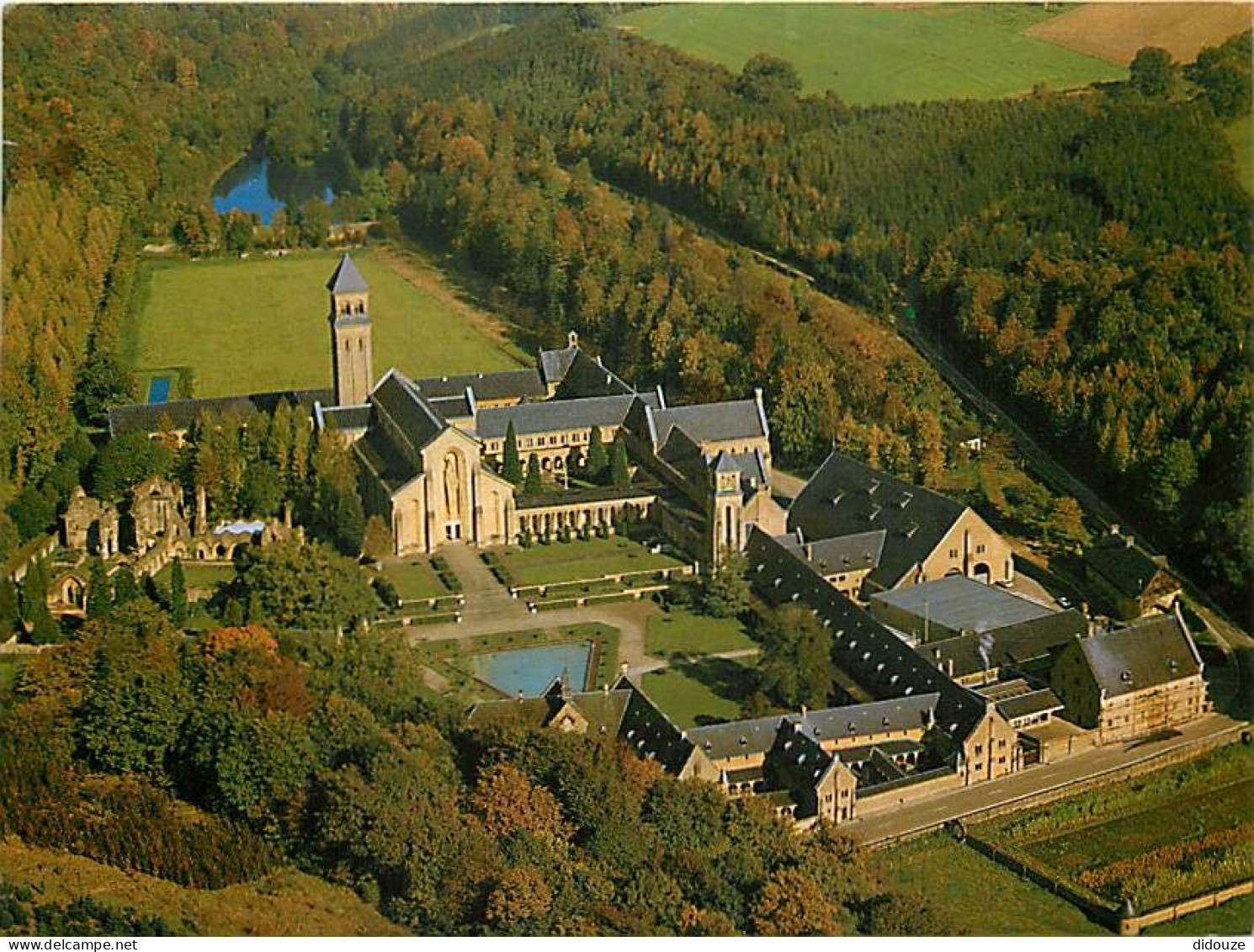 Belgique - Orval - Abbaye Notre Dame D'Orval - CPM - Voir Scans Recto-Verso - Otros & Sin Clasificación