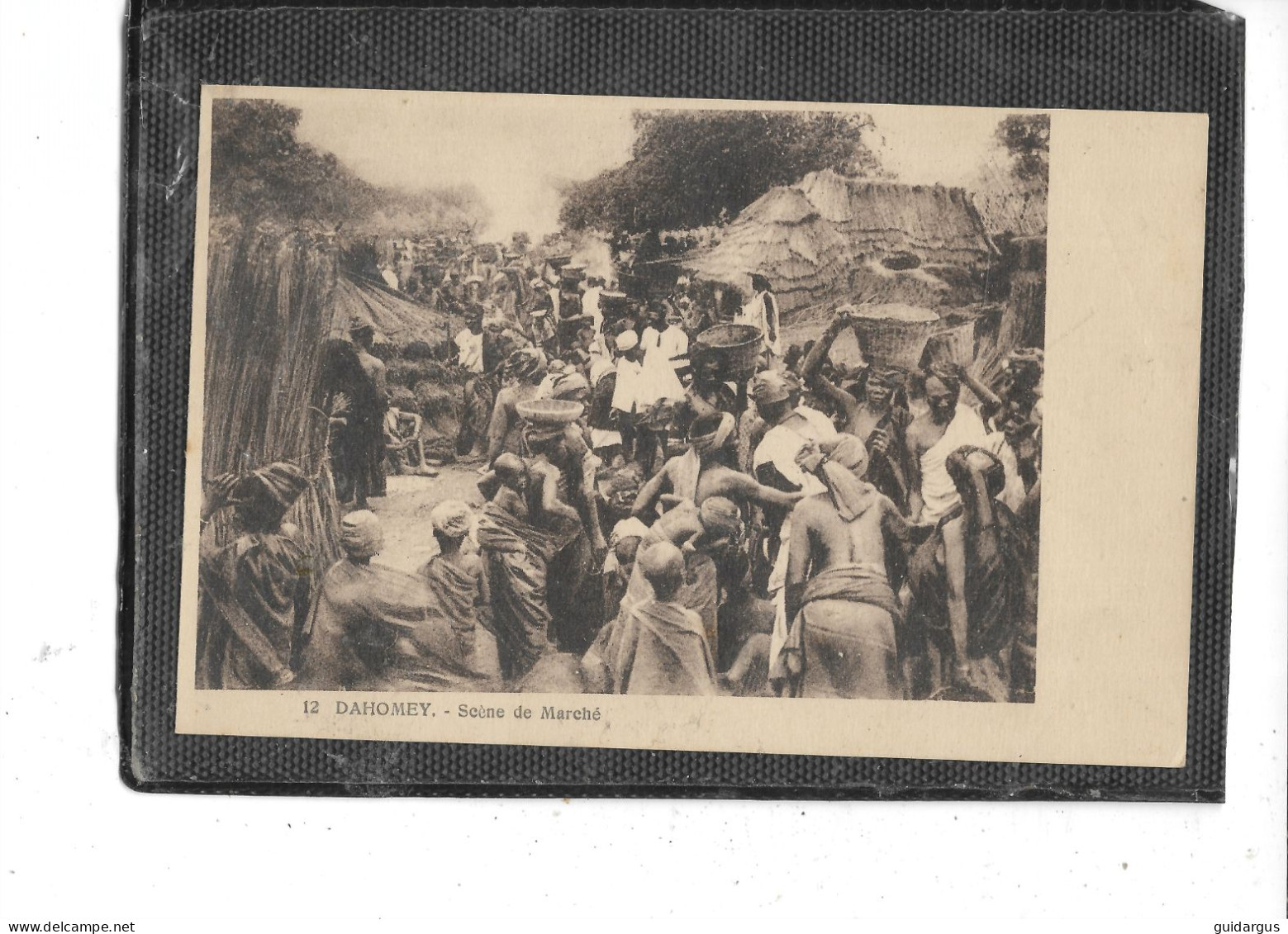 Afrique-DAHOMEY- Scene Et Coutumes-Une Vue Animée Du " MARCHE - Dahomey