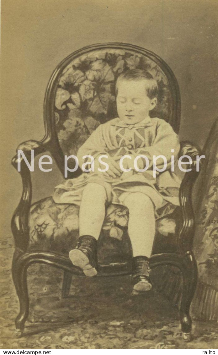 ENFANT AU CERCEAU Vers 1865 Photo D'après Peinture Mayer & Pierson Paris - Ancianas (antes De 1900)